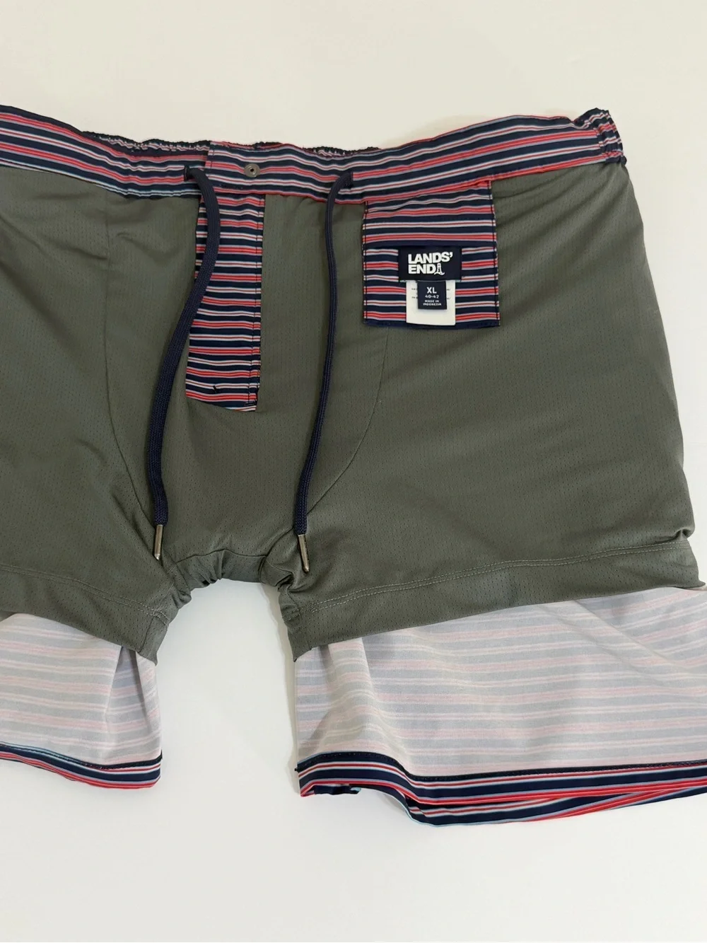 Lands' End Men's 7